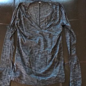 LuLulemon Long Sleeve Medium